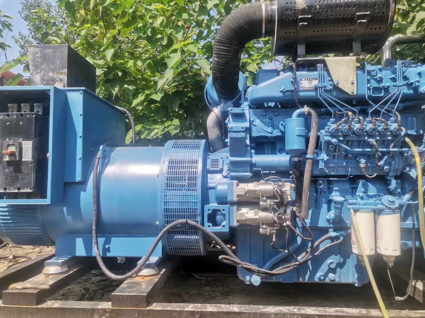 阳山详细说明降低 800kW 柴油发电机输出电流波动的方法